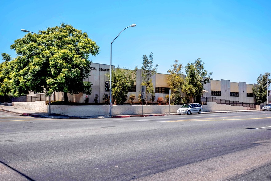 12429 Avalon Blvd, Los Angeles, CA for sale - Building Photo - Image 1 of 1