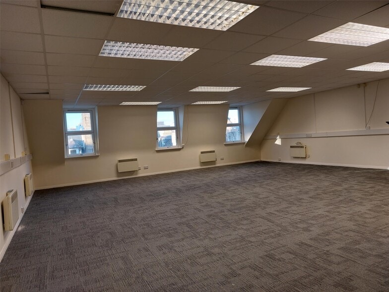 469 Union St, Aberdeen for lease - Building Photo - Image 3 of 4