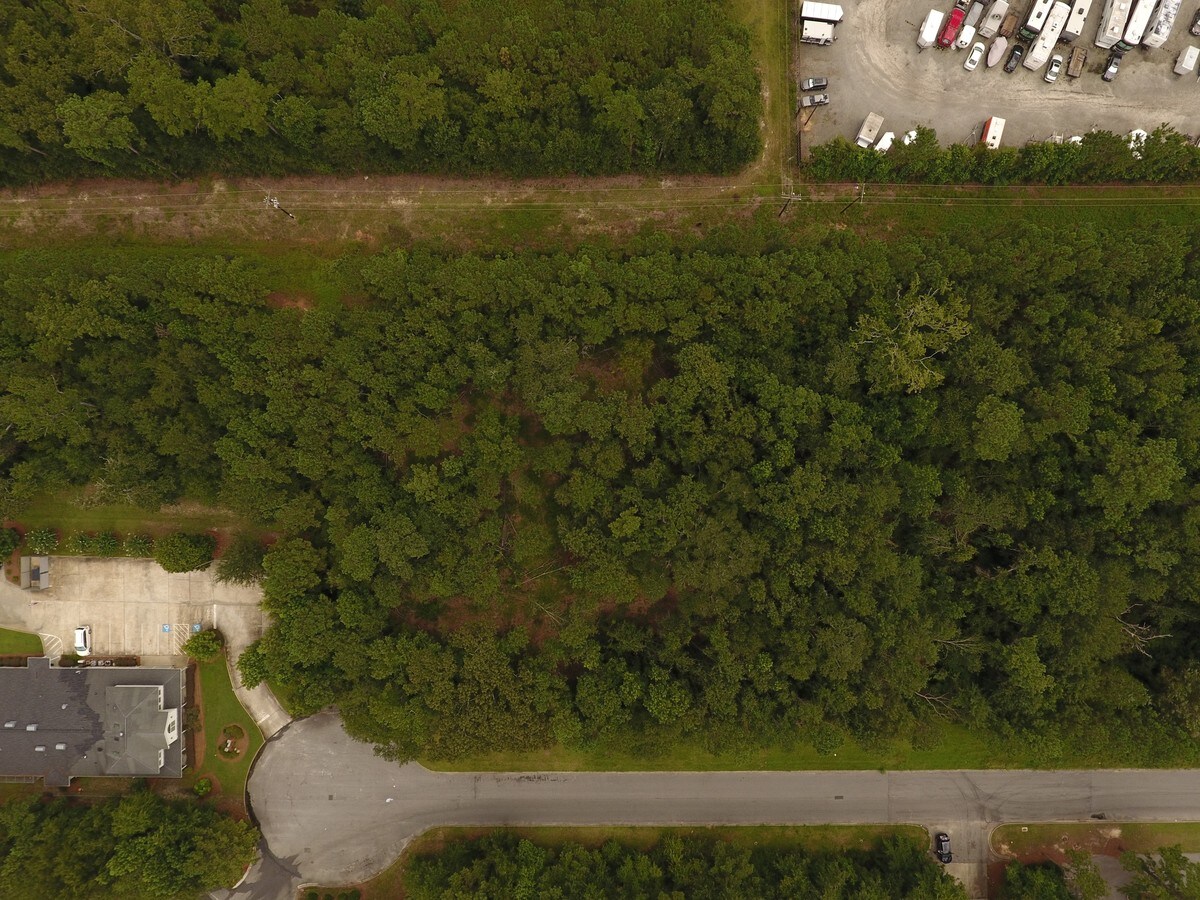 14 Brasseler Blvd, Savannah, GA 31419