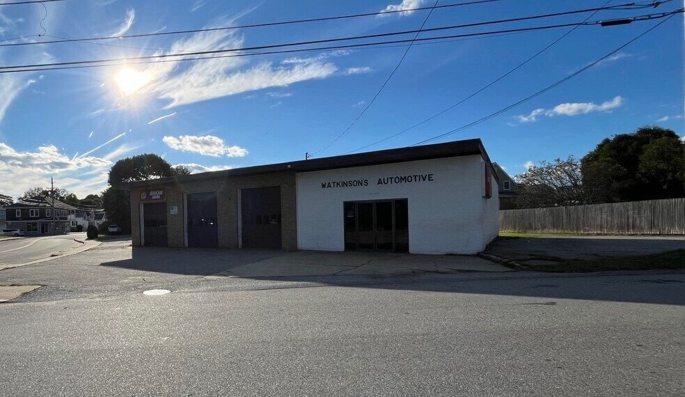 255 State St, Bristol, RI for sale - Primary Photo - Image 1 of 1