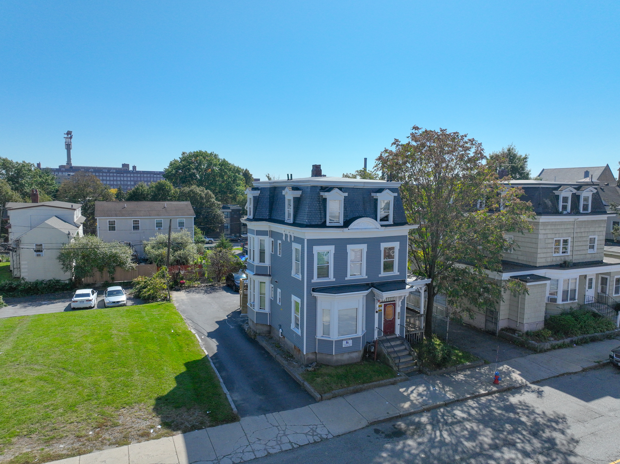 340 Haverhill St, Lawrence, MA for sale Primary Photo- Image 1 of 1