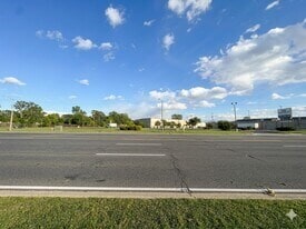 More details for 20800 Groesbeck Hwy, Warren, MI - Land for Lease