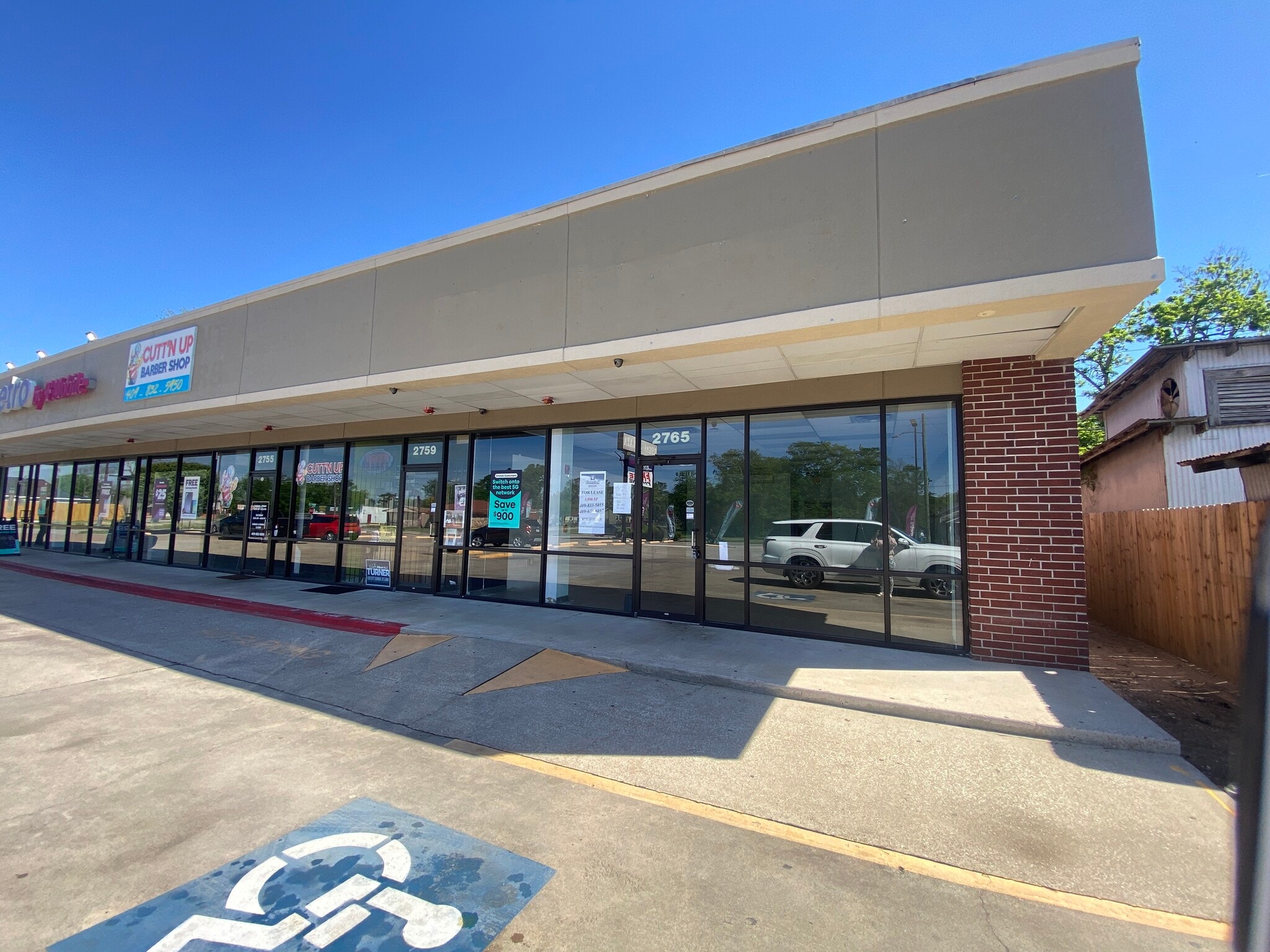 2745-2765 Washington Blvd, Beaumont, TX for lease Interior Photo- Image 1 of 22