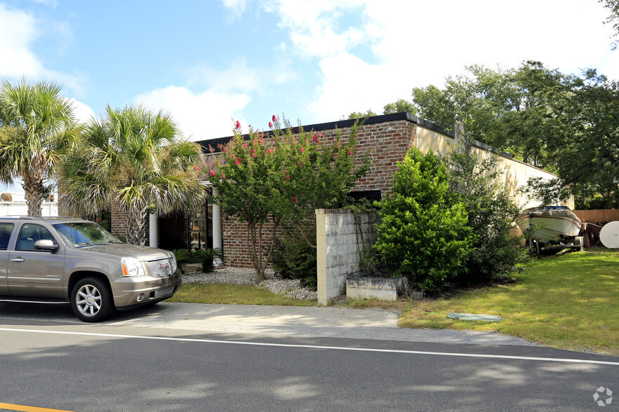 802 41st Ave, North Myrtle Beach, SC for lease - Primary Photo - Image 1 of 9