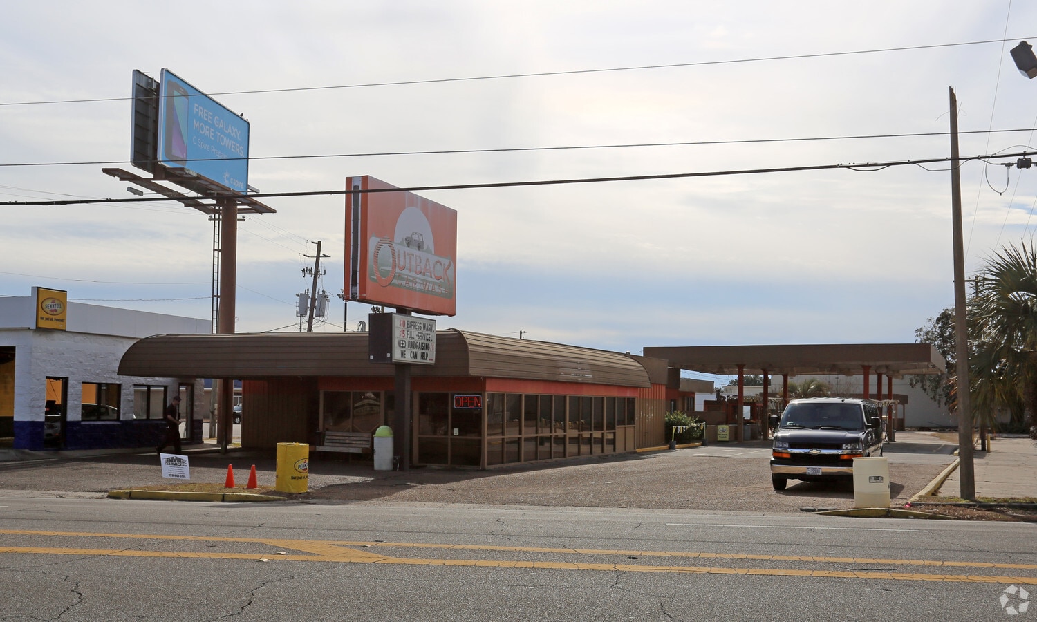 9 Pass Rd Gulfport Ms 39507 Loopnet Com