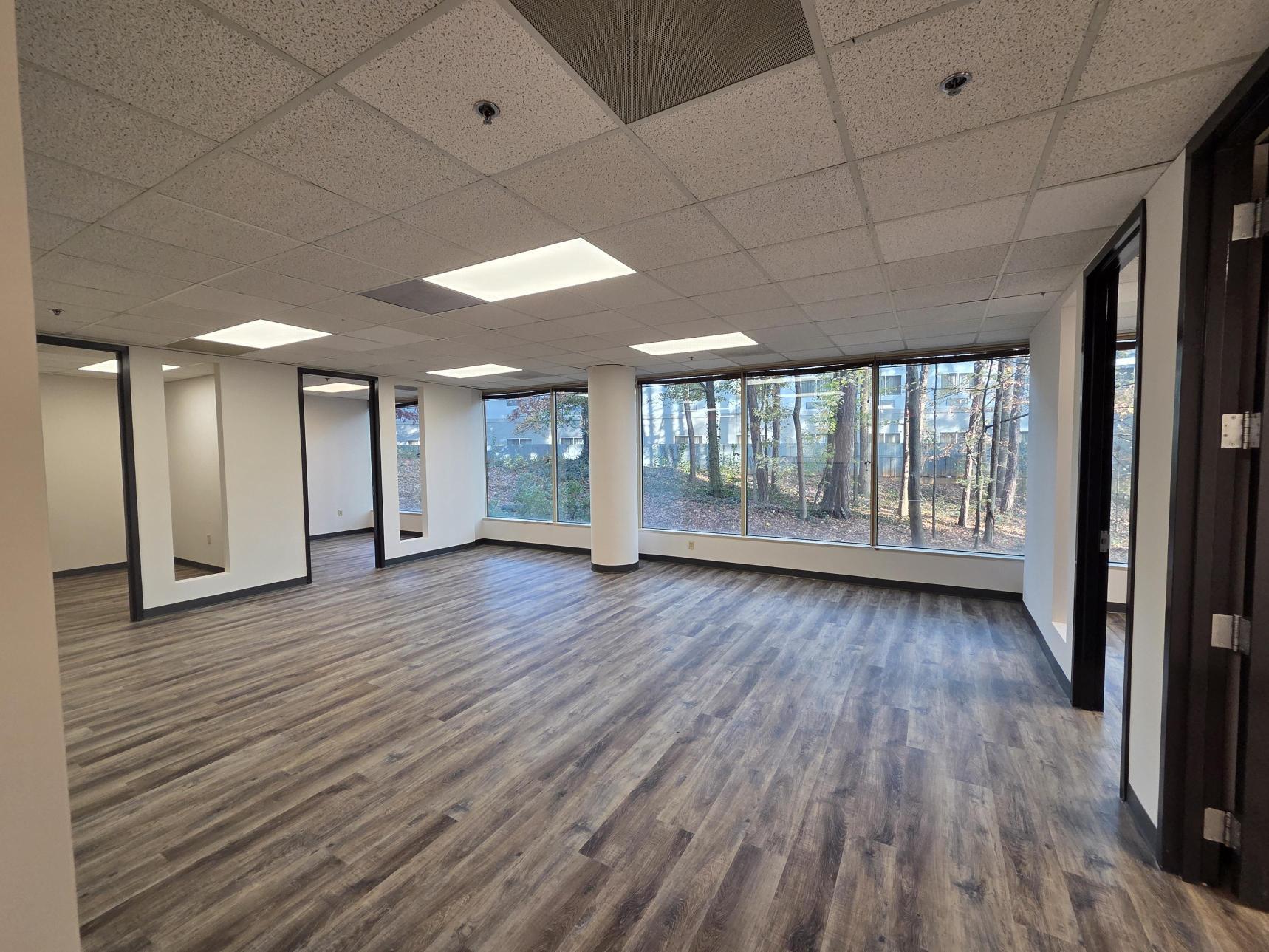 3675 Crestwood Pkwy NW, Duluth, GA for lease Interior Photo- Image 1 of 7