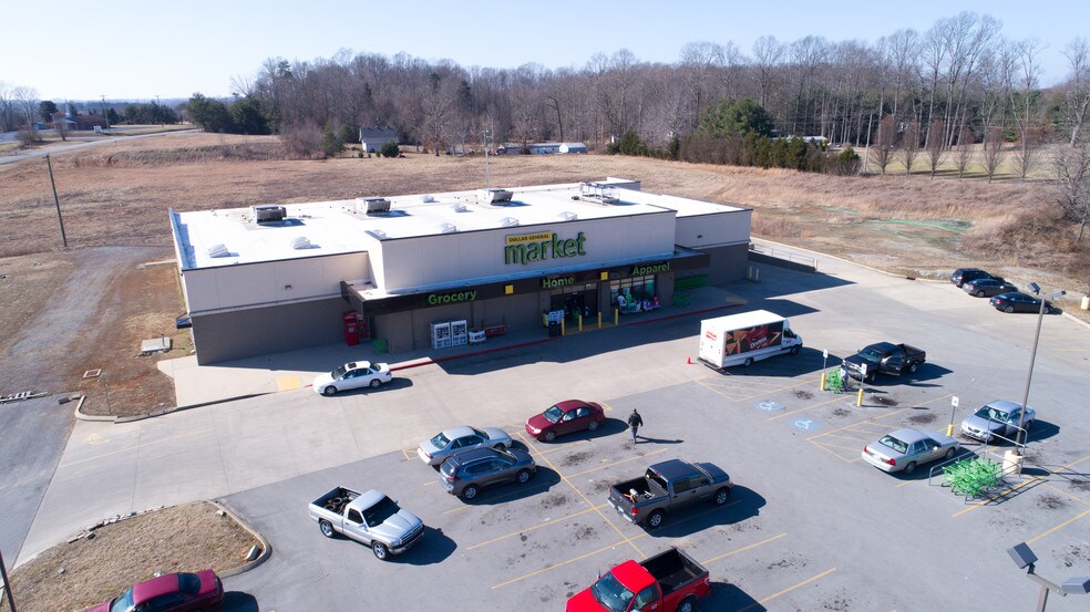 581 N Main St, Jamestown, KY for sale - Aerial - Image 1 of 1