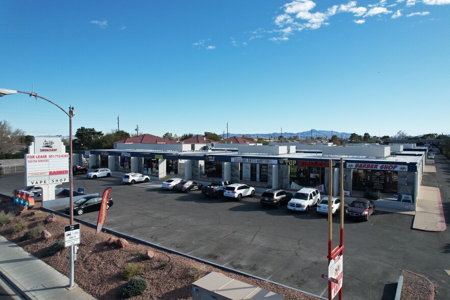 1555 E Flamingo Rd, Las Vegas, NV for lease - Building Photo - Image 3 of 13