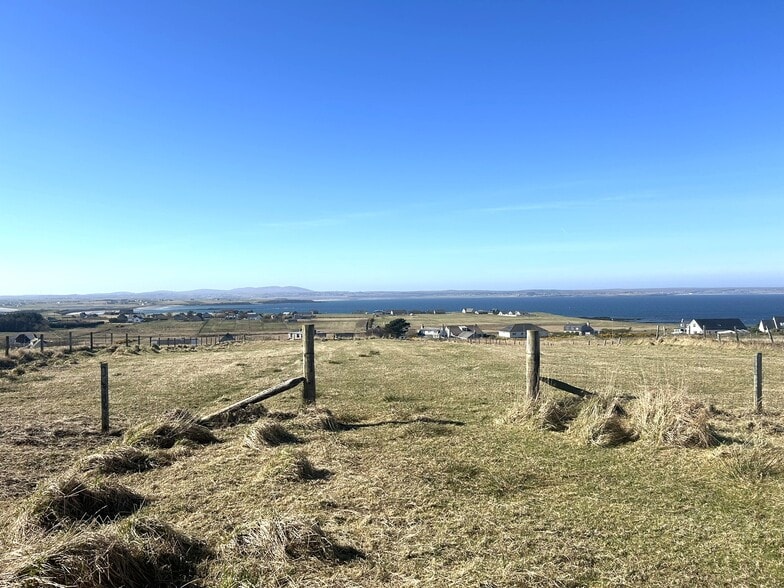 4 School Park, Isle Of Lewis for sale - Primary Photo - Image 1 of 1