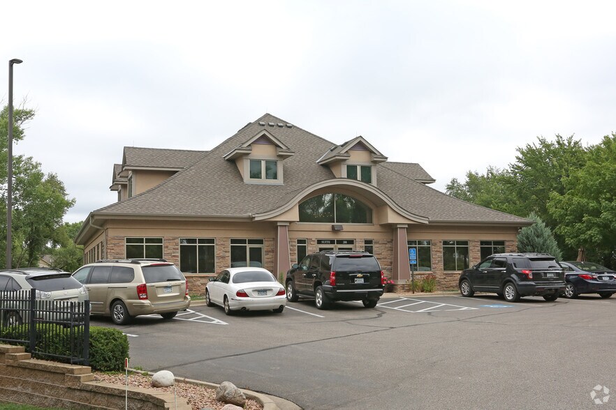 3340 Sherman Ct, Eagan, MN for sale - Primary Photo - Image 1 of 1