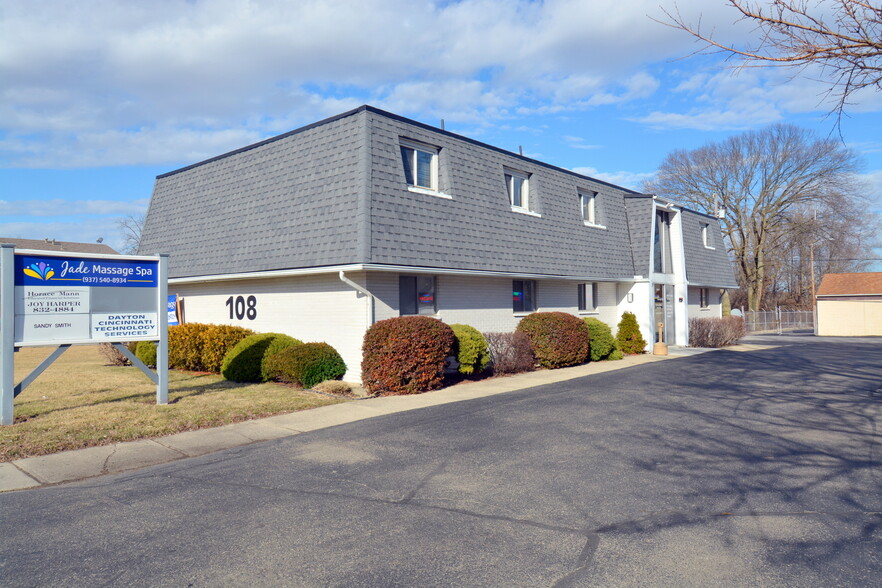 108 N Main St, Englewood, OH for lease - Building Photo - Image 1 of 4