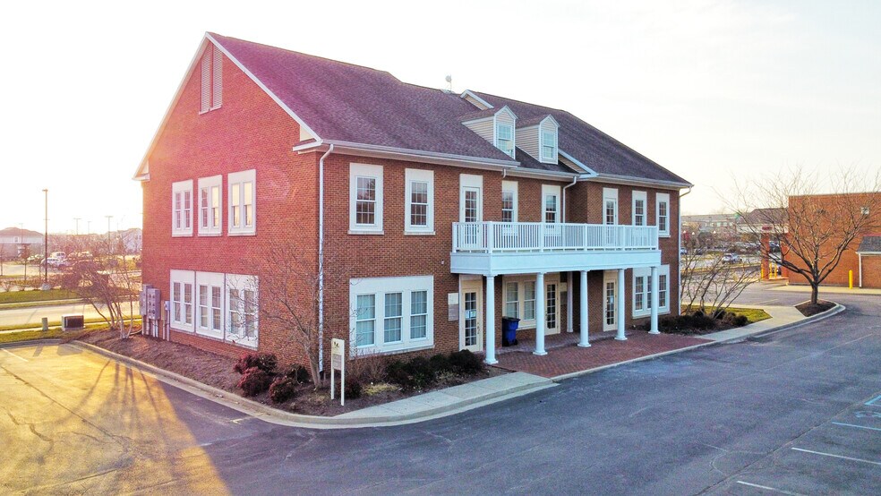 1716-1720 Sharkey Way, Lexington, KY for sale - Building Photo - Image 1 of 1