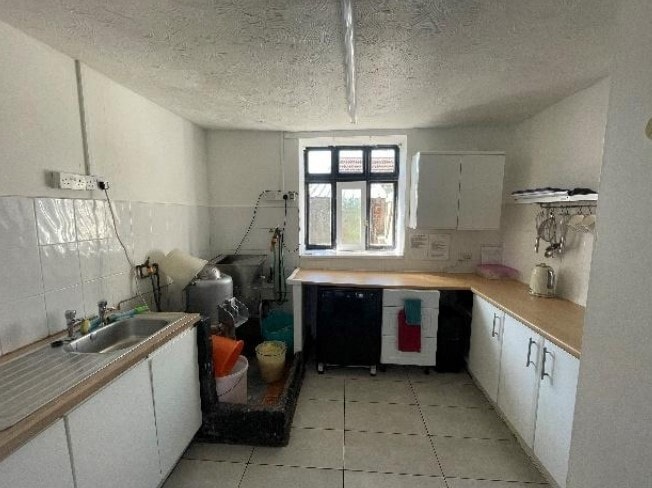 14 Swan St, Evenwood for sale - Interior Photo - Image 2 of 3