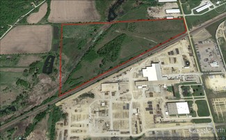 More details for 7011 7th Ave, Camanche, IA - Land for Lease