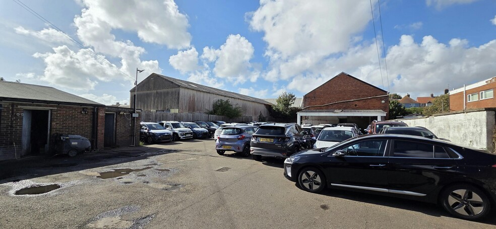 Blatchington Rd, Seaford for sale - Building Photo - Image 3 of 4