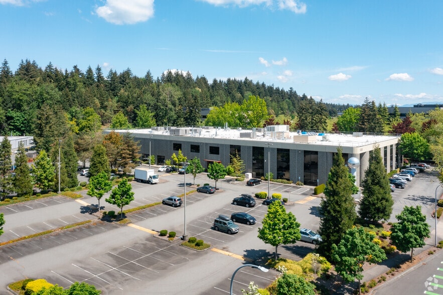 14360 SE Eastgate Way, Bellevue, WA for lease - Building Photo - Image 2 of 3