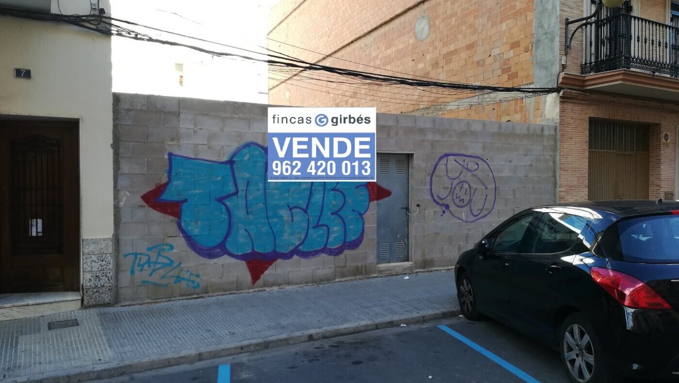 Land in Algemesí for sale Building Photo- Image 1 of 3