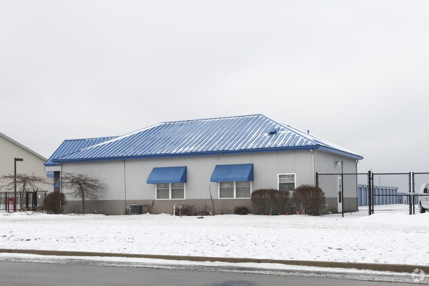 4300 Interstate Blvd, Loves Park, IL for sale - Building Photo - Image 2 of 4