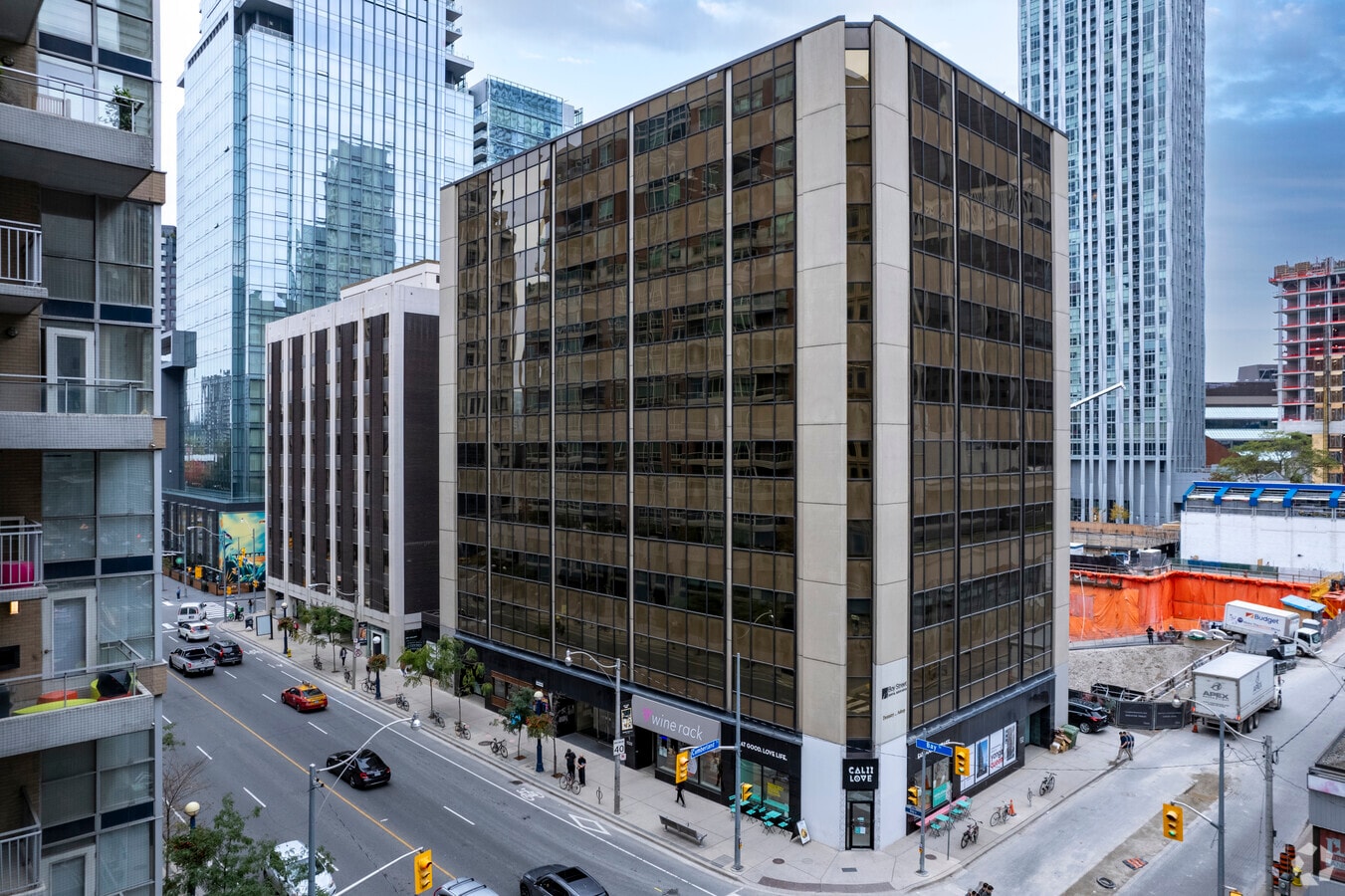 1235 Bay St, Toronto, ON M5R 2B1 1235 Bay St 1235 Bay St, Toronto, ON M5R 2B1 1235 Bay St