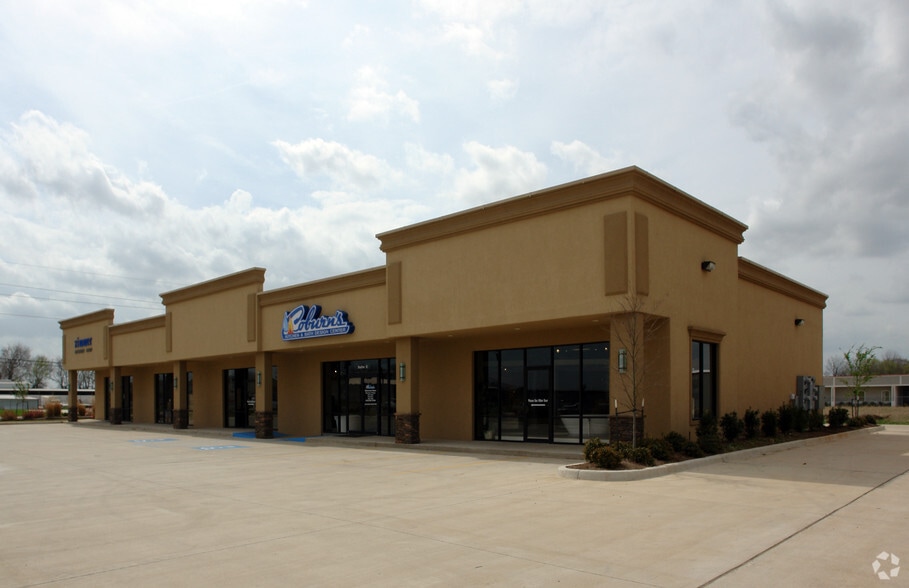 1743-1745 Swan Lake Rd, Bossier City, LA for lease - Building Photo - Image 2 of 4