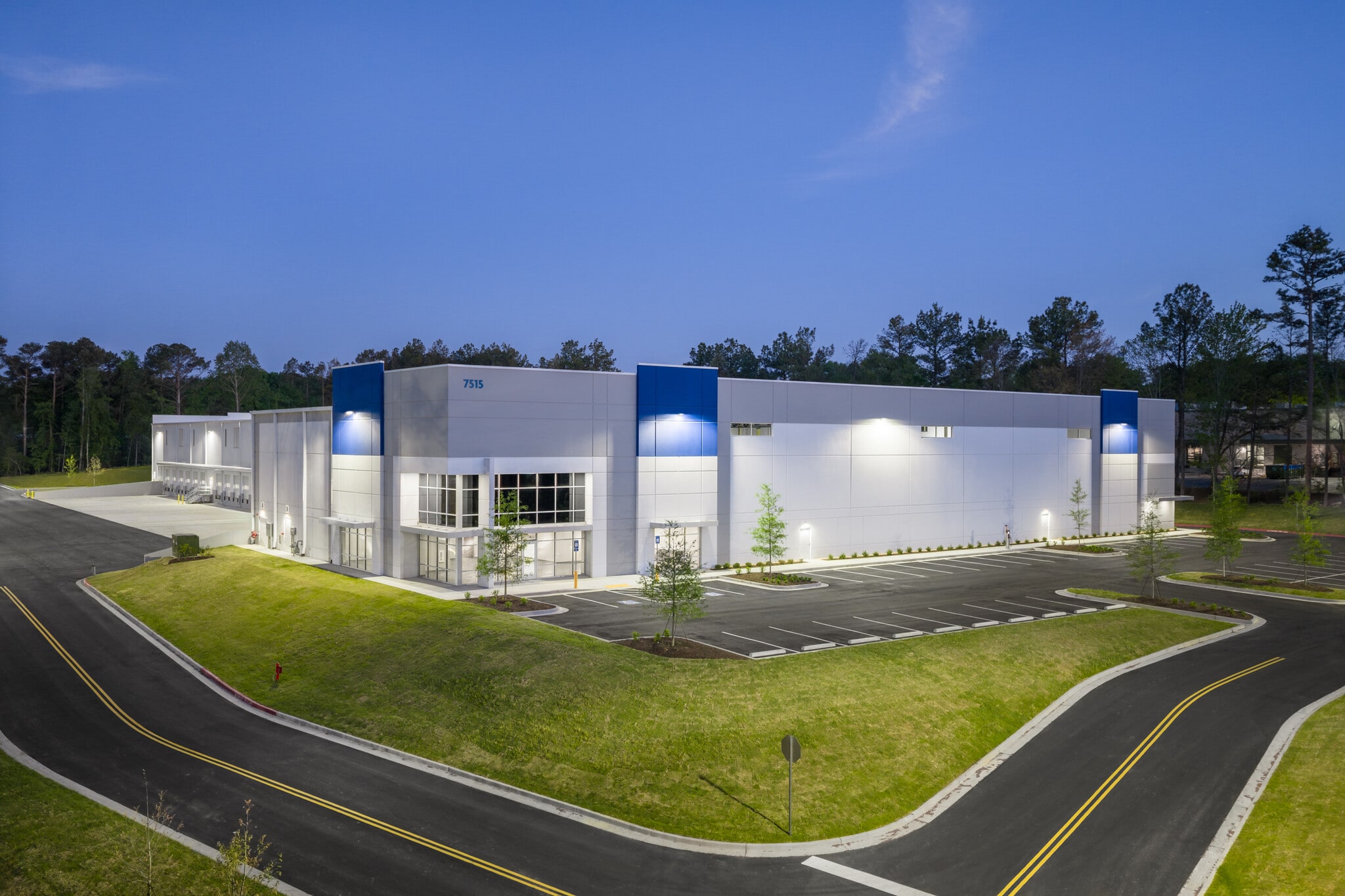 7515 New Boyd Rd, Suwanee, GA for lease Building Photo- Image 1 of 6