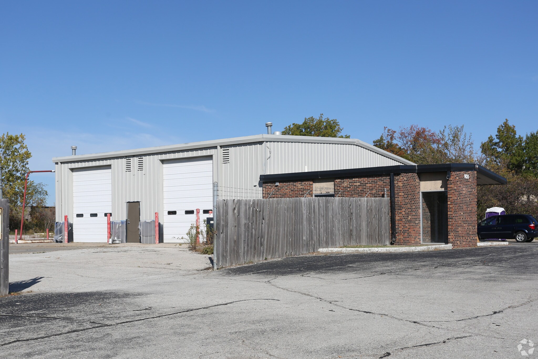 9820 Alden Rd, Lenexa, KS for sale Primary Photo- Image 1 of 1