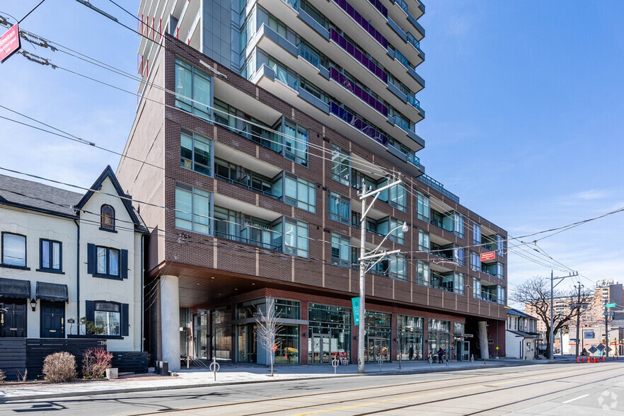 112-120 Parliament St, Toronto, ON for sale - Primary Photo - Image 1 of 1