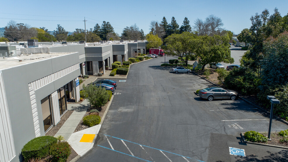 1020 Clegg Ct, Petaluma, CA for lease - Building Photo - Image 1 of 5