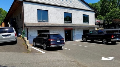 991 Danbury Rd, Wilton, CT for lease Building Photo- Image 1 of 4