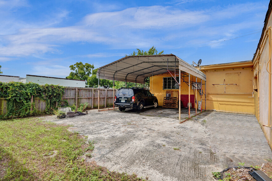 11999 W Dixie Hwy, Miami, FL for sale - Building Photo - Image 3 of 51