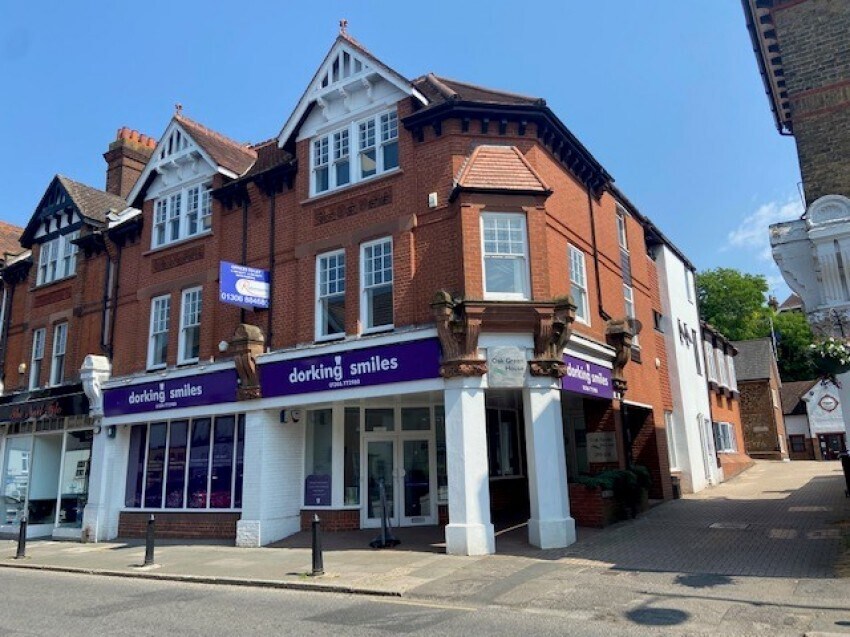 250-256 High St, Dorking for lease Primary Photo- Image 1 of 5