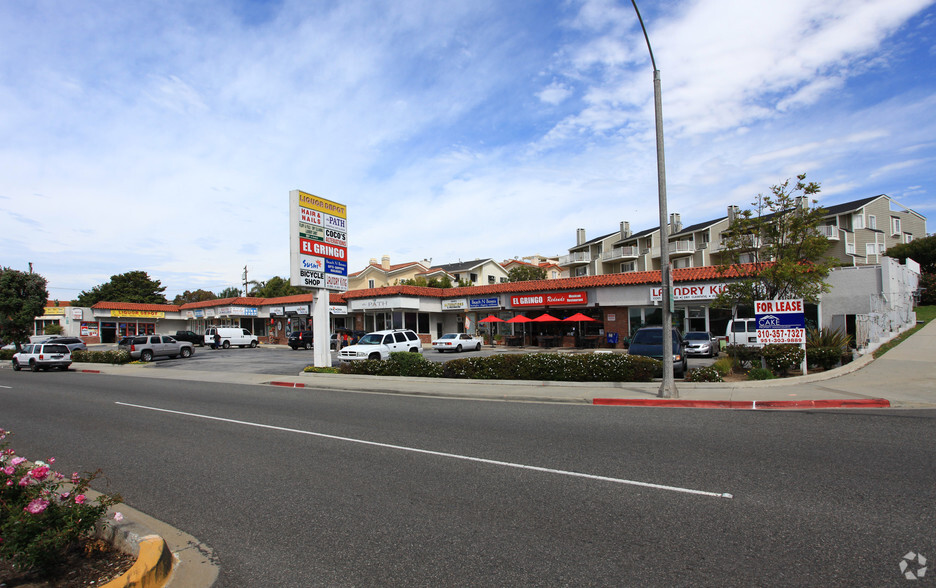 801-823 Torrance Blvd, Redondo Beach, CA for lease - Building Photo - Image 3 of 4