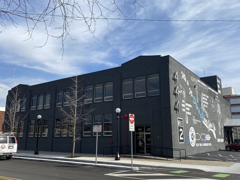 444 E Second St, Dayton, OH for lease - Primary Photo - Image 1 of 12