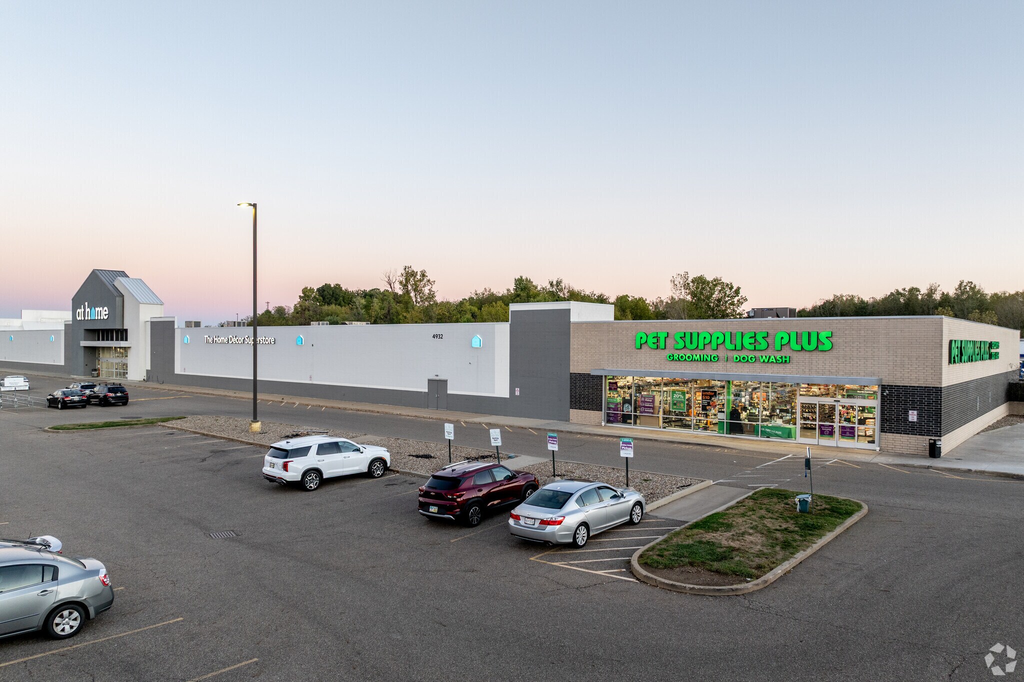 4914-4938 Portage Rd, Canton, OH for sale Primary Photo- Image 1 of 1