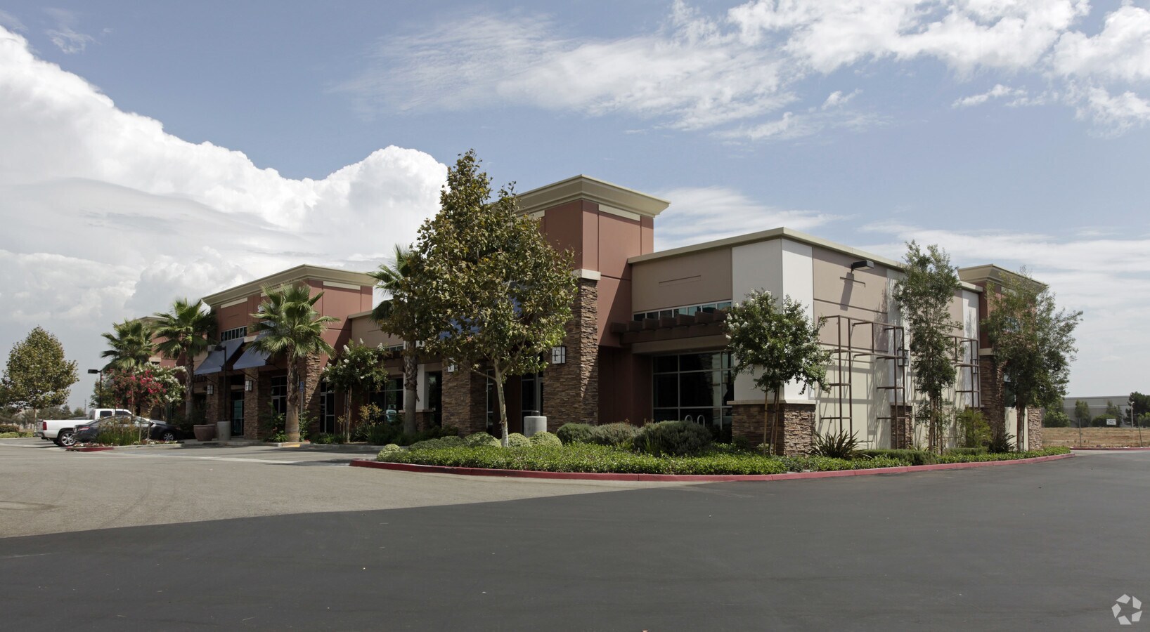 11553 Foothill Blvd, Rancho Cucamonga, CA 91730