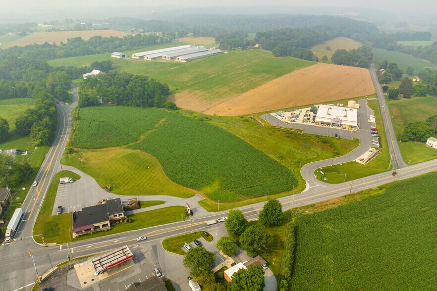 50 28th Division hwy, Lititz, PA for sale - Building Photo - Image 3 of 17