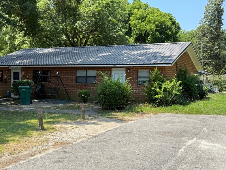 104 Raley St, Cheraw, SC for sale - Building Photo - Image 3 of 9