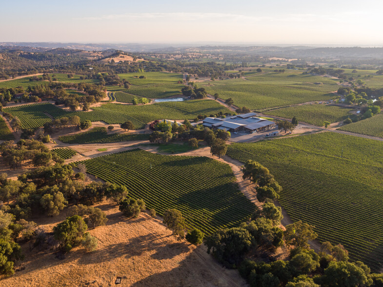 20680 Shenandoah School Rd, Plymouth, CA for sale - Building Photo - Image 2 of 34