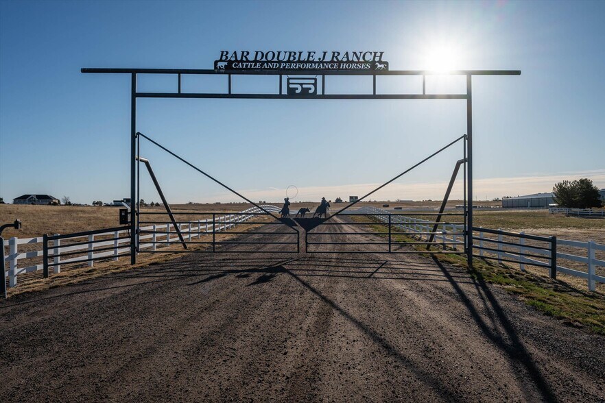 1050 S Manila Rd, Bennett, CO for sale - Primary Photo - Image 1 of 1