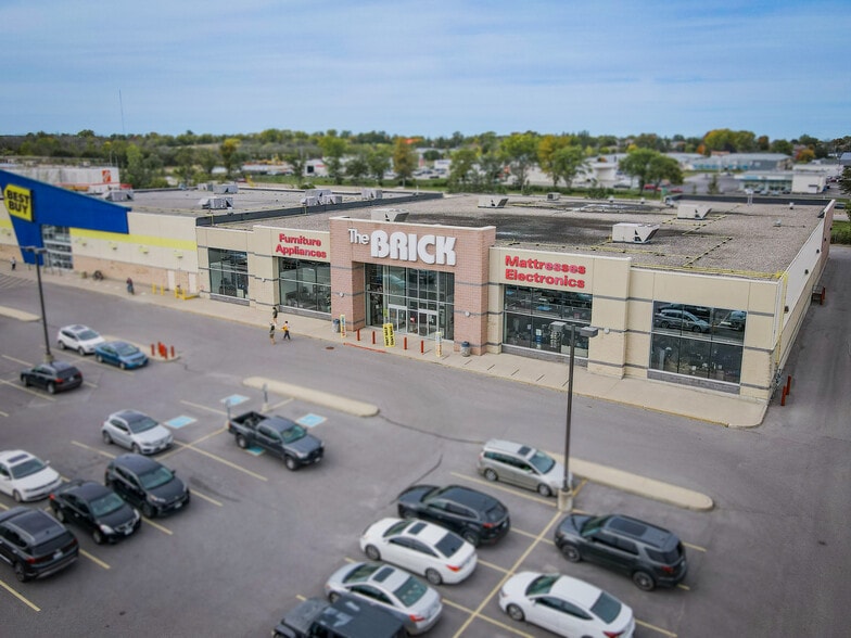 218 Bell Blvd, Belleville, ON for lease - Building Photo - Image 2 of 3