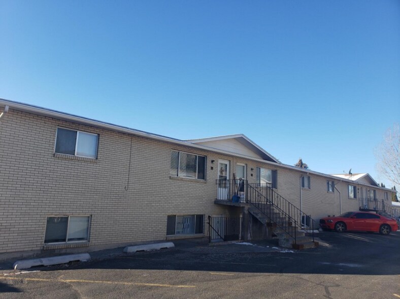 587 Hansen Ave, Idaho Falls, ID 83402