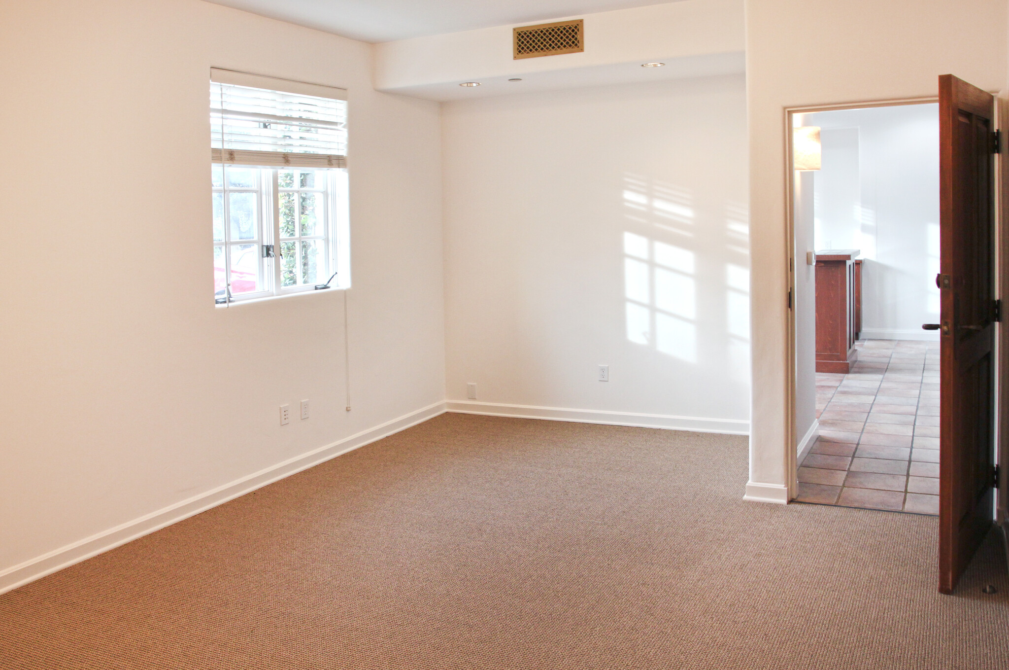 10 Harris Ct, Monterey, CA for lease Interior Photo- Image 1 of 11