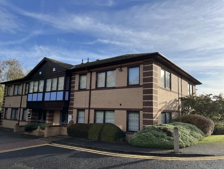 32-34 Freemans Way, Harrogate for lease - Building Photo - Image 2 of 2