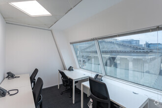 1 Victoria Sq, Birmingham for lease Interior Photo- Image 2 of 8