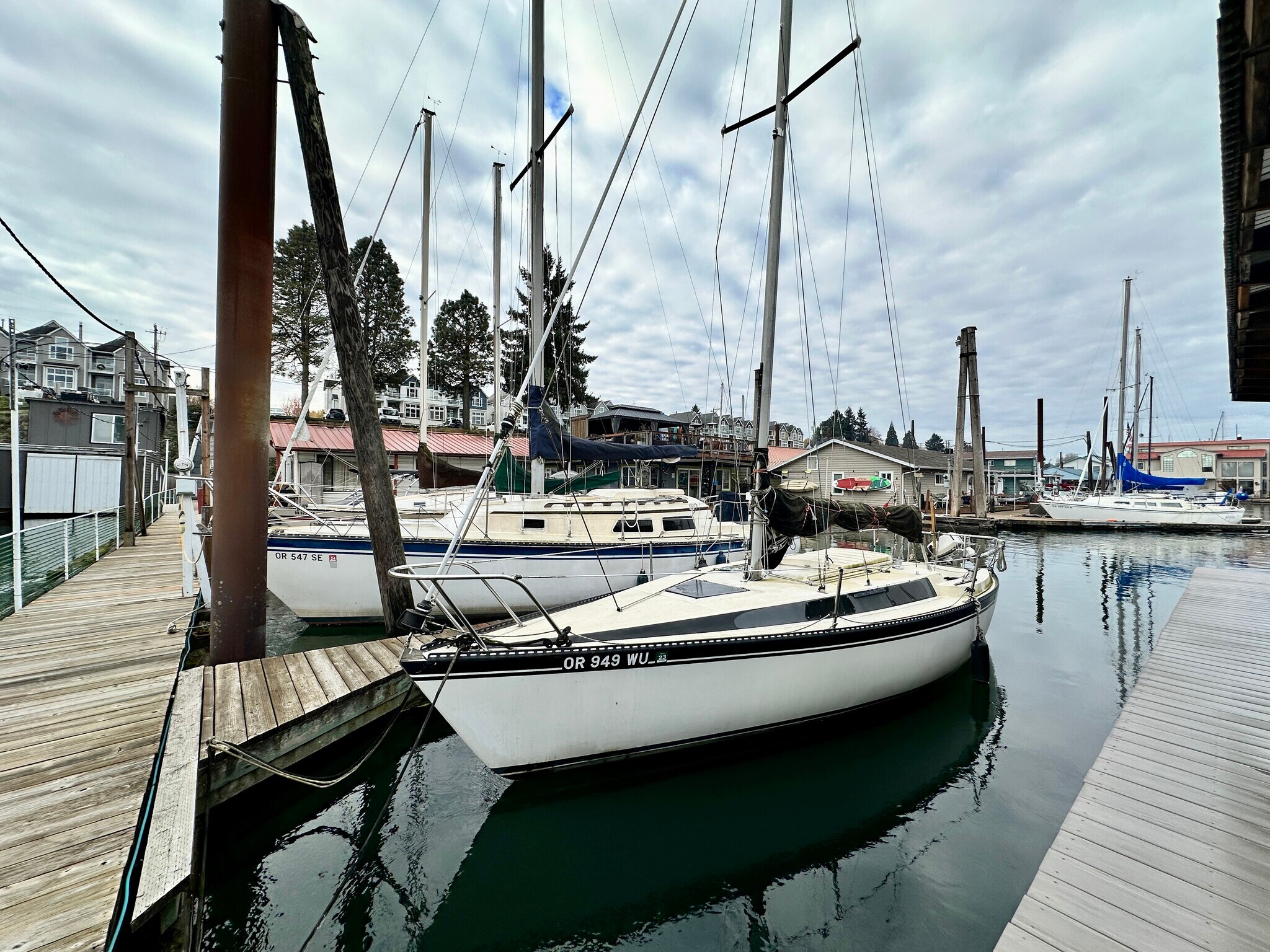 501 NE Bridgeton Rd, Portland, OR 97211 Specialty for Sale