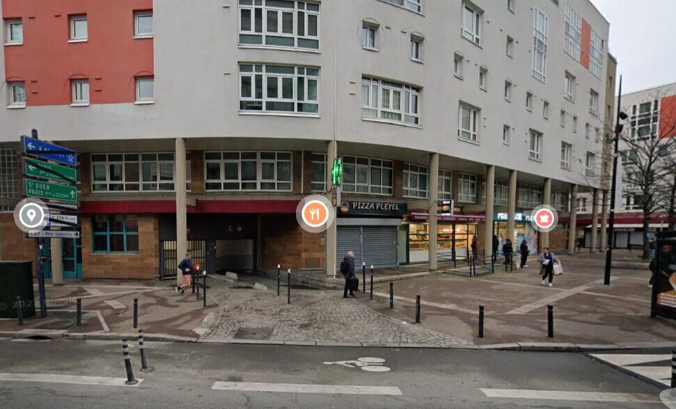 13 Place Des Pianos, Saint-Denis for lease - Building Photo - Image 1 of 5