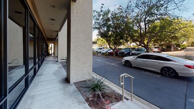 3142 Vista Way, Oceanside, CA for lease Building Photo- Image 2 of 5