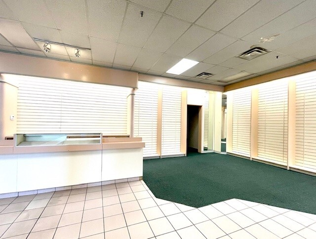 5000 Greenbag Rd, Morgantown, WV for lease Interior Photo- Image 1 of 4