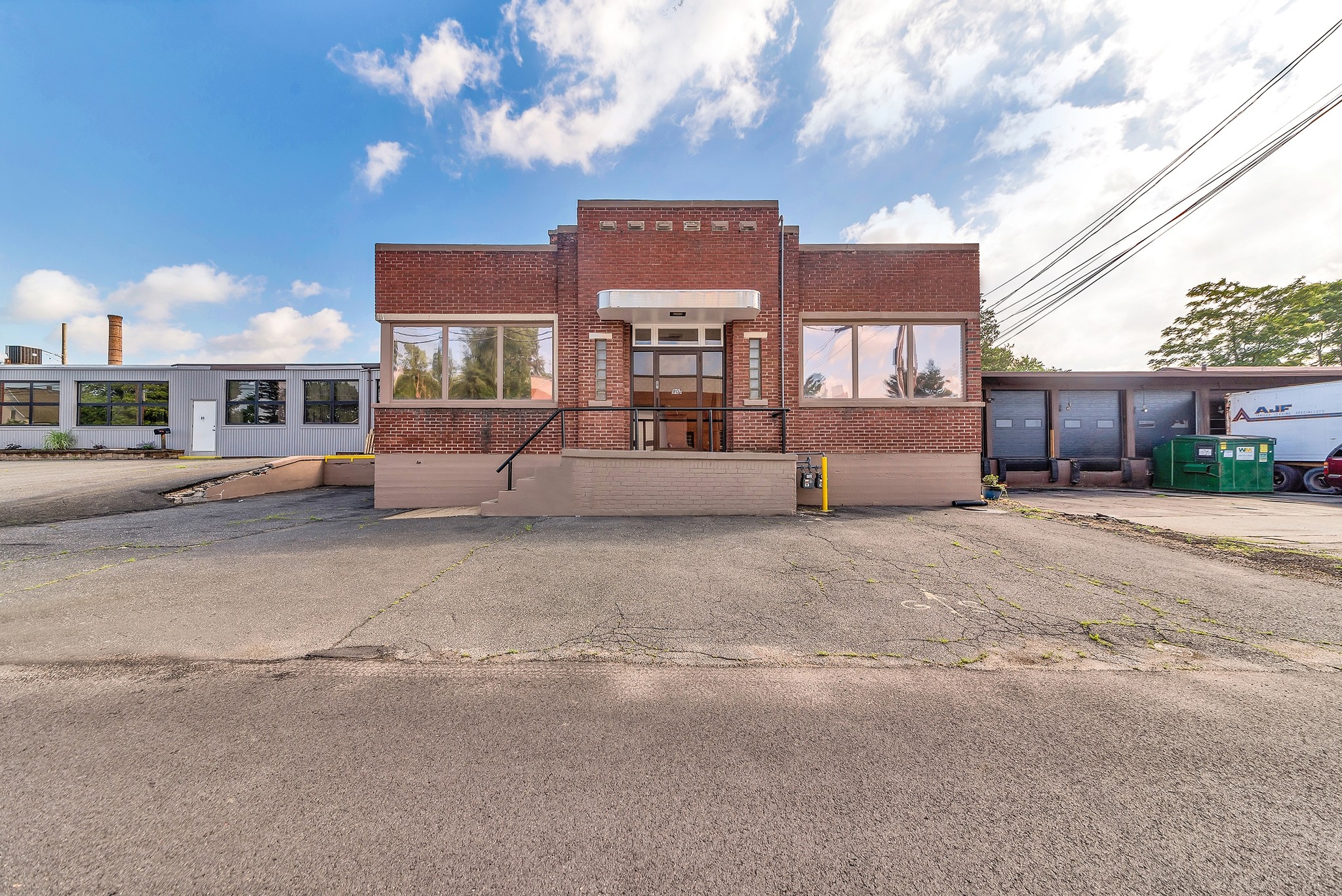 80 Windsor St, West Springfield, MA for sale Building Photo- Image 1 of 1