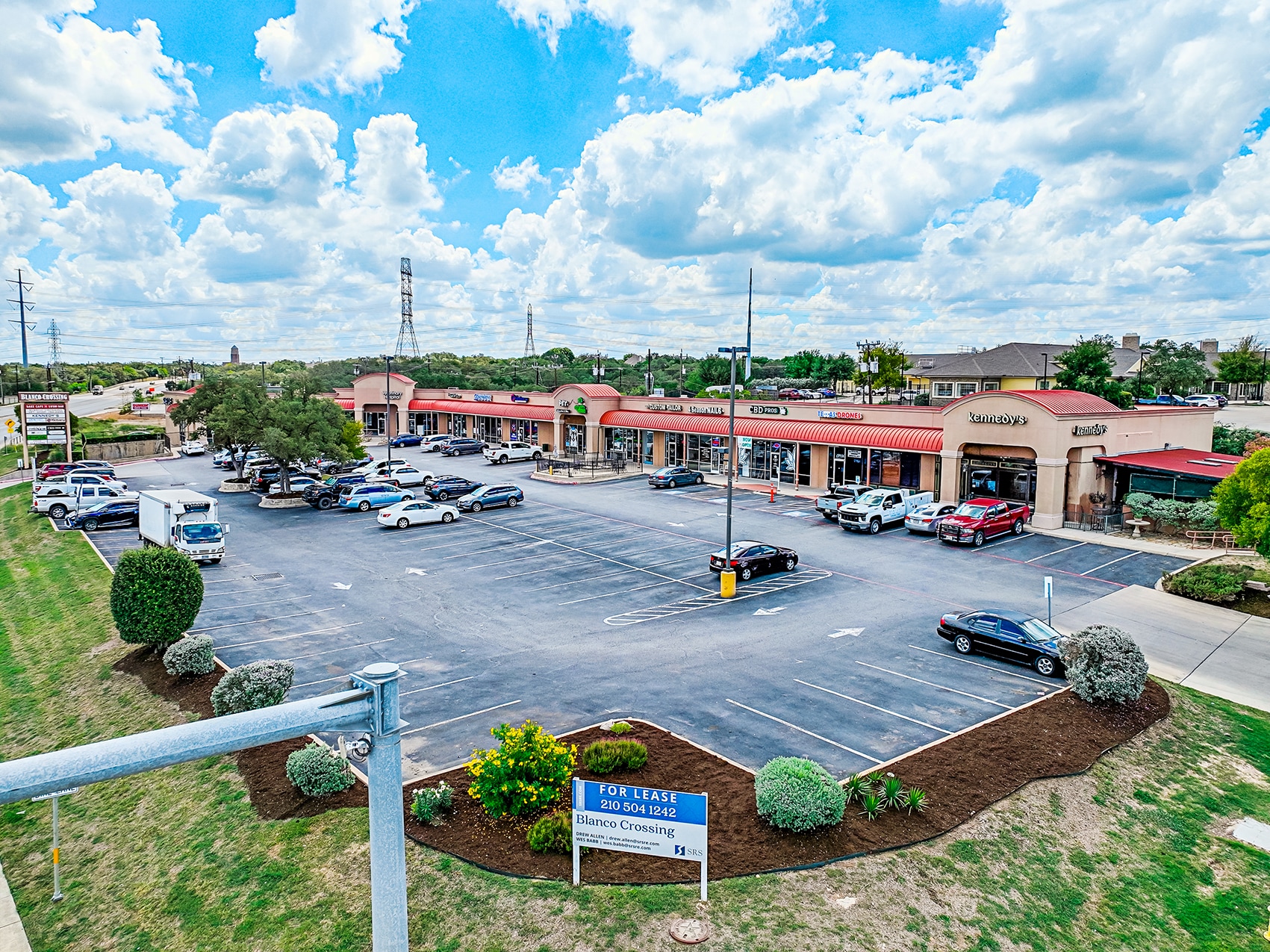 19179 blanco Rd, San Antonio, TX for lease Primary Photo- Image 1 of 14